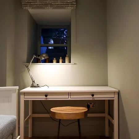 Stylish 2 Bed In The Heart Of Clifton Lägenhet Bristol