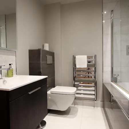 Lägenhet Stylish 2 Bed In The Heart Of Clifton *